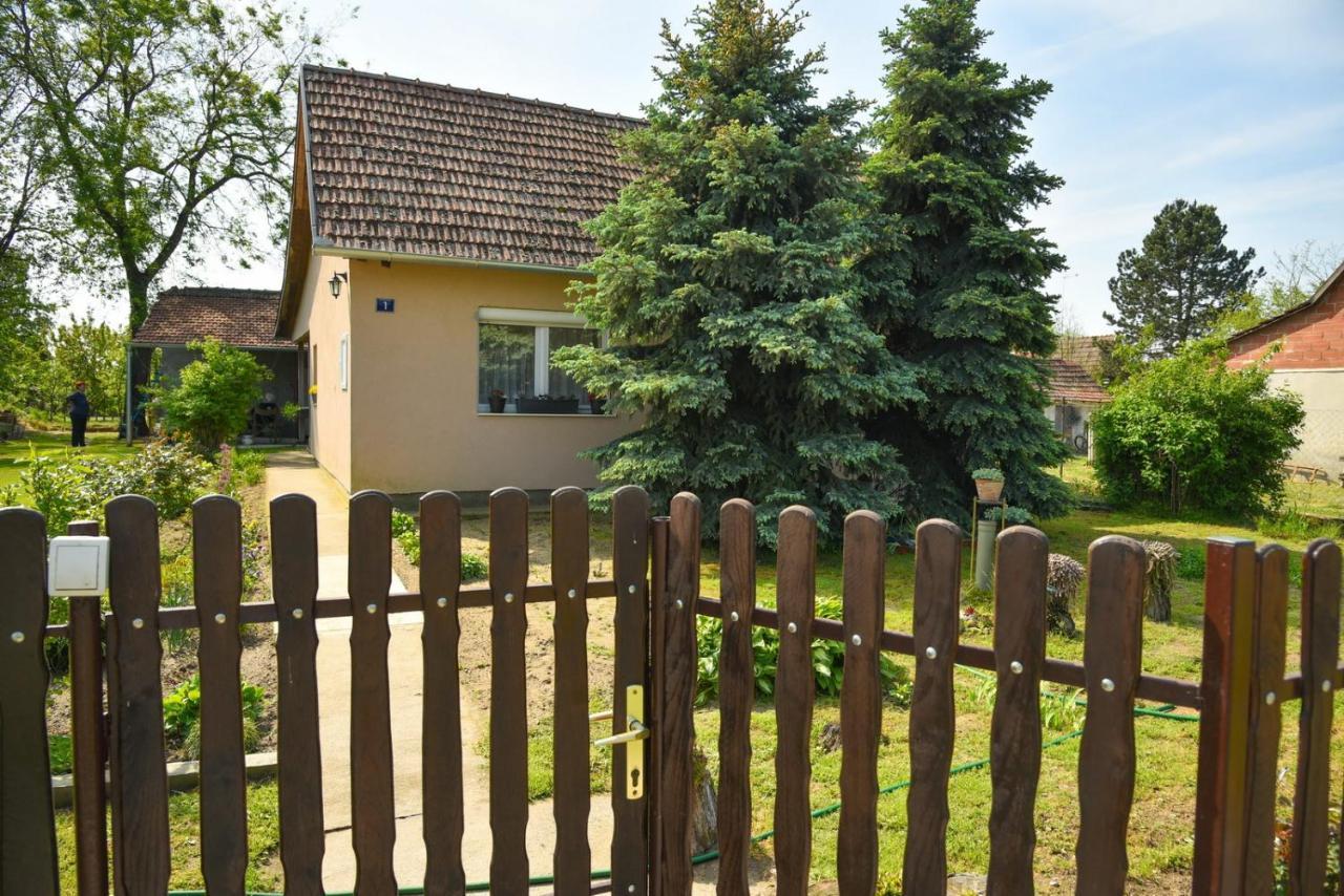 Hostal Sobe Masa Subotica Exterior foto